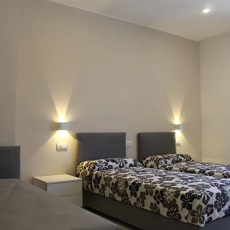 Molinari Lägenhet Lezzeno